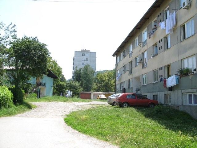 017-Ovo je moja zgrada..